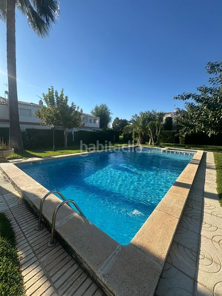 Foto a719aca5-8471-43d9-91f6-e20ddebbf935. Reihenhaus mit kamin heizung parking pool in Centre Miami Platja