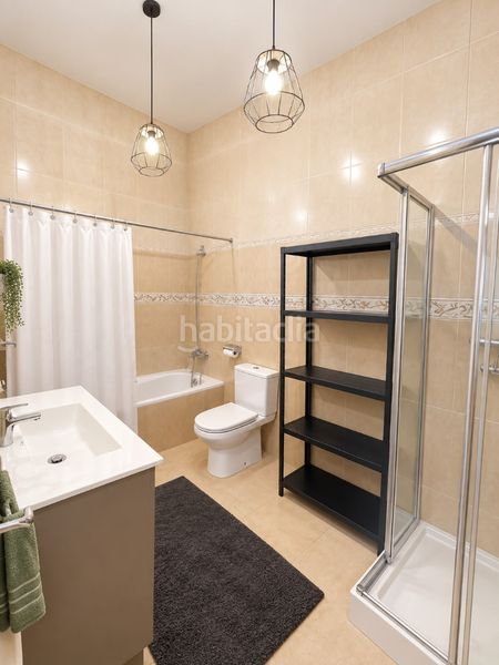 Foto 709fc56e-2d17-42ee-a955-f76cf01456b2. Chalet ¡casa espectacular en pleno centro de miami playa! 268 m², máxima versatilidad y un solárium enorme en Miami Platja