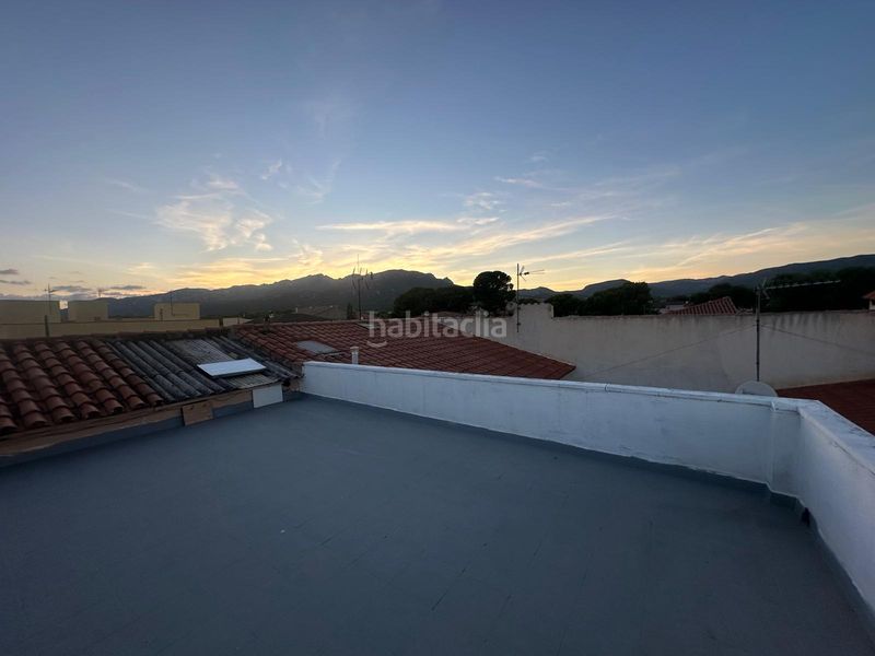 Foto c9167b78-0eb6-43a3-8799-f3a8734b8858. Chalet ¡casa espectacular en pleno centro de miami playa! 268 m², máxima versatilidad y un solárium enorme en Miami Platja