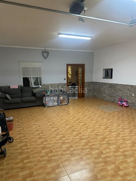 Foto c9945acc-a877-4dac-8227-2bf45d9631aa. Chalet ¡casa espectacular en pleno centro de miami playa! 268 m², máxima versatilidad y un solárium enorme en Miami Platja