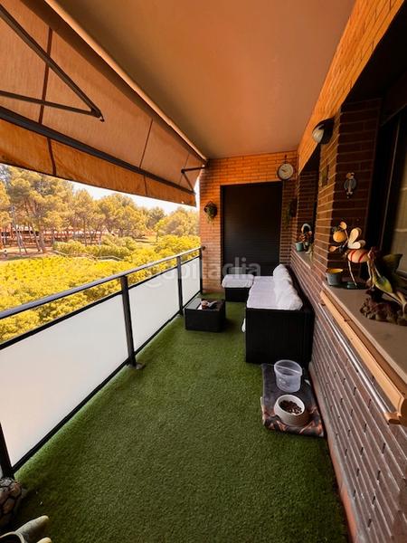 Foto 3f422cbf-63d3-49e3-a397-37eb42546f46. Piso excelente piso con zona comunitaria en Torrent Ballester Viladecans