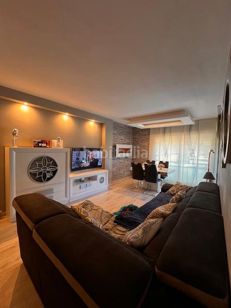 Foto 5fe8638d-32af-4029-ad28-0c333a60fa55. Piso excelente piso con zona comunitaria en Torrent Ballester Viladecans