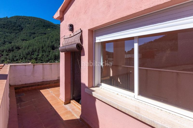 Foto a11f005c-7fa2-423e-a939-3f570563859e. Casa amb aparcament a Fuentes de Ayódar