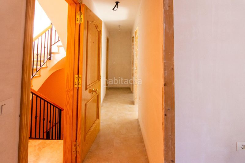 Foto cba1a381-316f-42cf-8014-cc53f149e12f. Casa amb aparcament a Fuentes de Ayódar