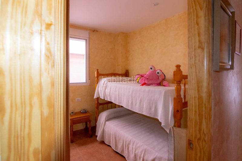 Foto f5817928-b210-45f9-a1e0-dbba543ee5aa. Casa amb aparcament a Fuentes de Ayódar
