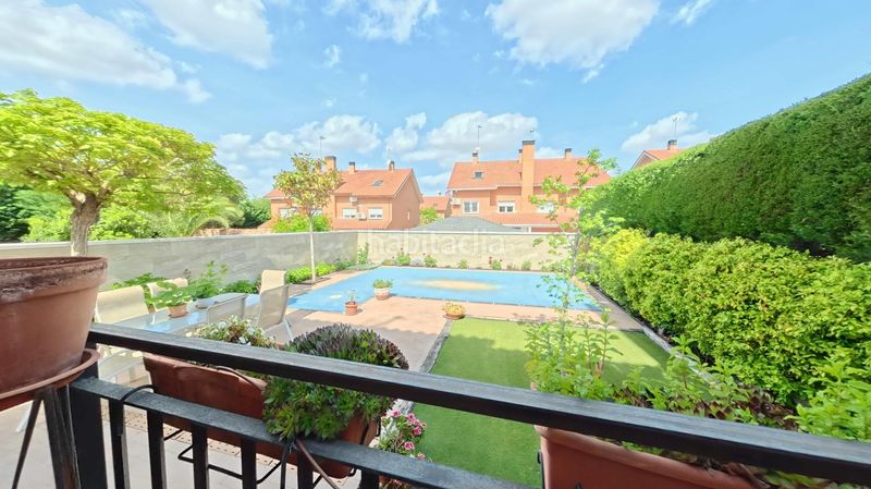 Foto dd3da014-5df2-4140-92a4-3dfa320a851e. Casa aparellada amb calefacció aparcament piscina a Rivas - Vaciamadrid