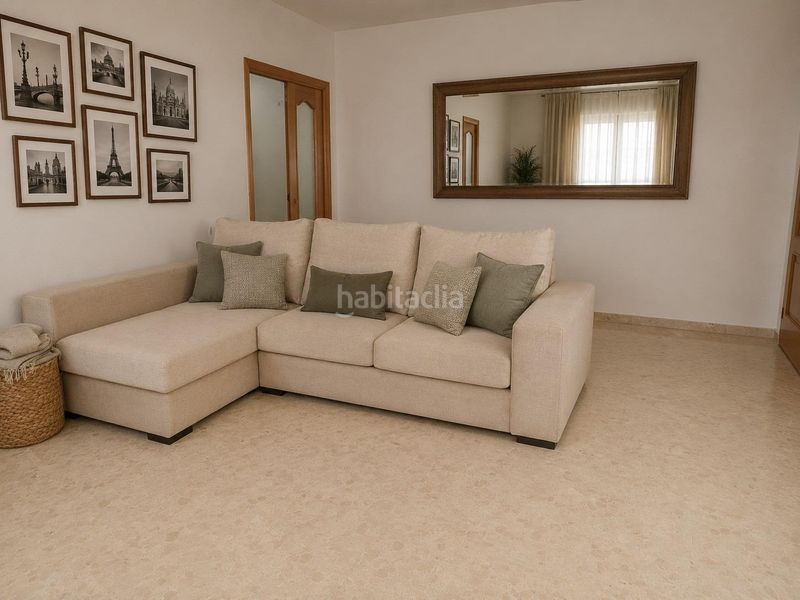 Foto a1da2dab-af52-46ce-a94d-ffacff10c888. Casa amb calefacció aparcament a Piedrabuena