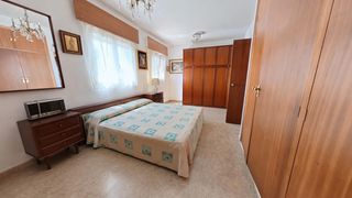 Appartamento in Guadarrama. Vivienda de 3 dormitorios con terraza en urbanización miranieves
