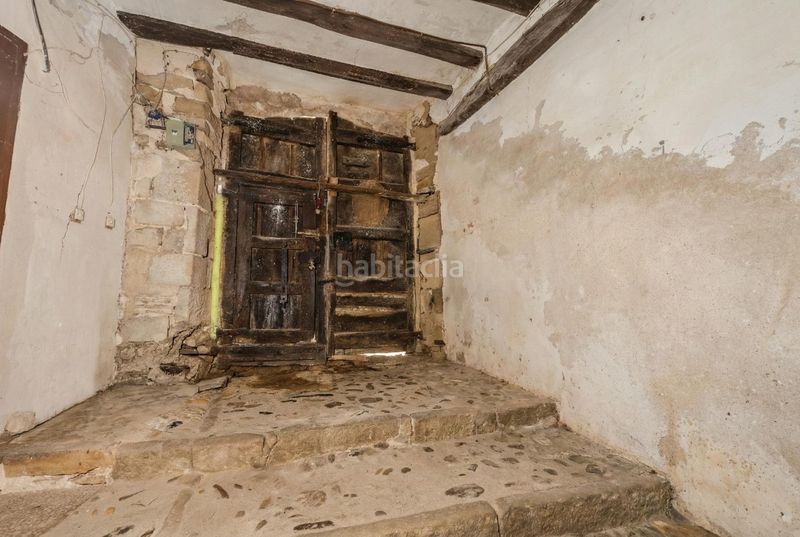 Foto 123b1f88-2a1d-4df4-9500-e348e1557047. Masia amb calefacció aparcament a Forès