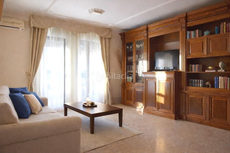 Foto 05f21ea2-2c9e-460b-a67a-cf776698672c. Pis a Fuente de Cantos