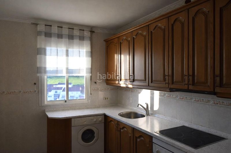 Foto 16abf39a-94ca-44e5-95da-bb2a43942c2c. Pis a Fuente de Cantos