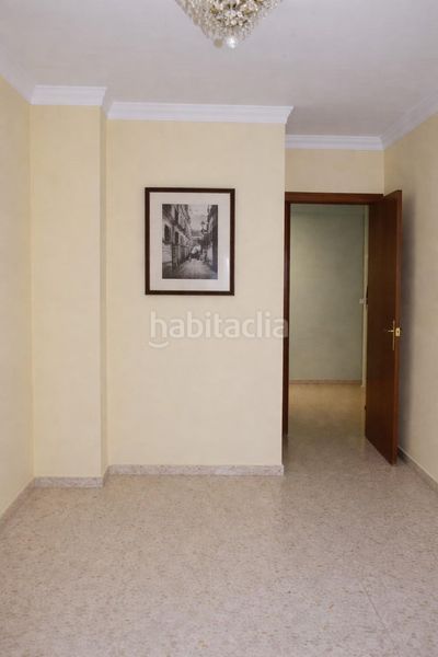 Foto 87031652-b0d9-4411-a932-832d93d3bb47. Pis a Fuente de Cantos