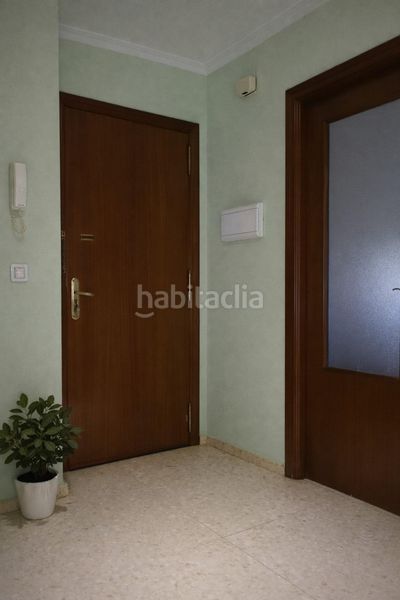 Foto c59ea27a-e2d2-49c6-bfb9-a0578e0ed365. Pis a Fuente de Cantos