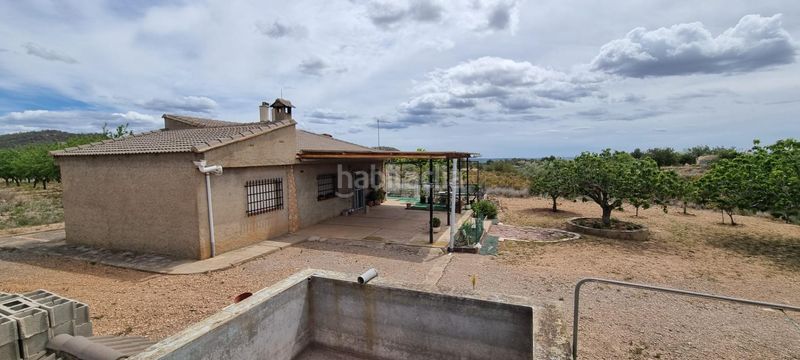 Foto 3cdf9477-86e3-42e6-8105-376a29527ea0. Xalet amb piscina a Casinos