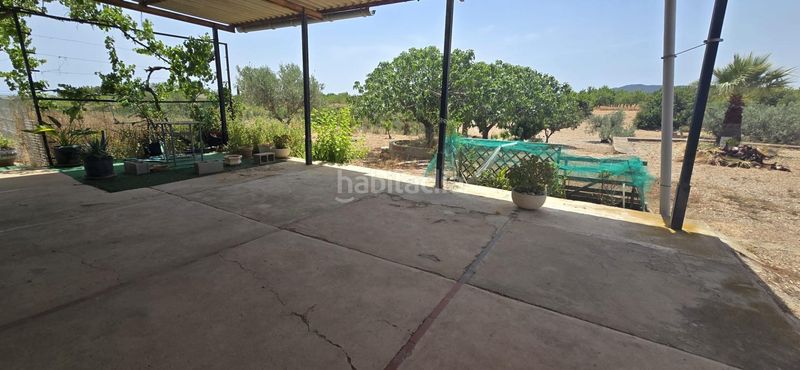 Foto b10e24ec-f277-427d-9aab-97e4d129fa35. Xalet amb piscina a Casinos