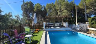 Chalet à Vilamarxant. Chalet en venta vilamarxant con gran parcela