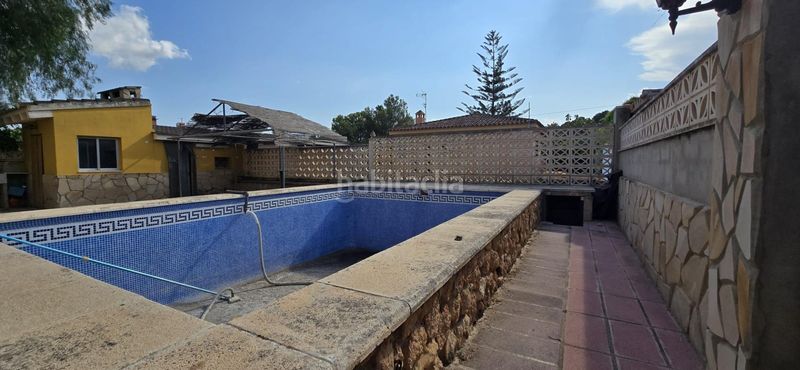 Foto 00db4a0a-d690-481f-81d8-d1b73dce7582. Xalet amb aparcament piscina a Urbanizaciones Llíria