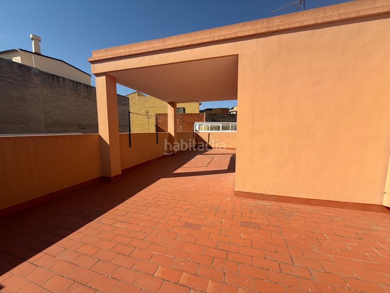 Foto 1abd2cca-a94c-4014-b68e-e2781b3527e8. Casa amb aparcament a Santa Bárbara Llíria