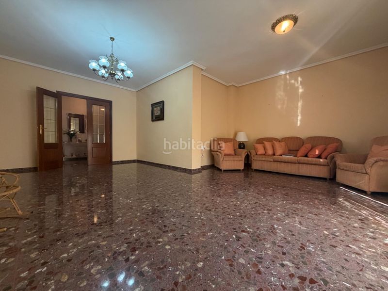 Foto eba17e54-b8f5-4bd5-ba8a-67091e73ae1d. Casa amb aparcament a Santa Bárbara Llíria