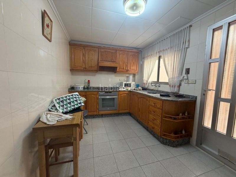 Foto f498b30f-279b-43cd-a6f7-6d414d18dff9. Casa amb aparcament a Santa Bárbara Llíria