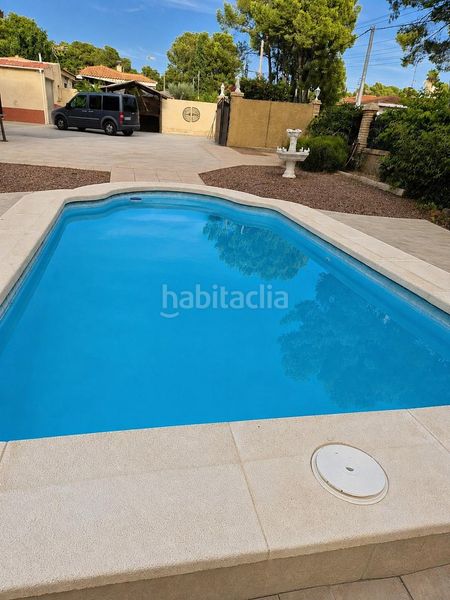 Foto 18ca2e1b-7b99-4b47-8bfb-8f5486daefe0. Xalet amb piscina a Olocau