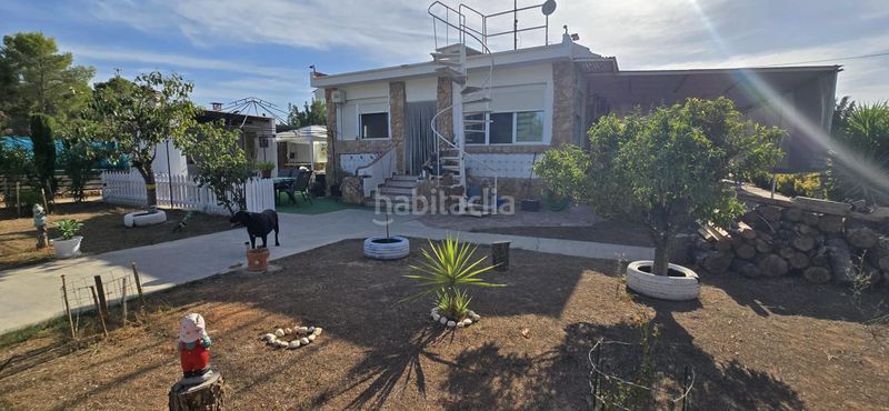 Foto 0d59beaa-5bd0-42ab-a59c-78746e25760b. Xalet amb piscina a Vilamarxant