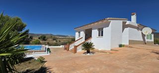Chalet in Villar del Arzobispo. Chalet en venta villar del arzobispovalencia