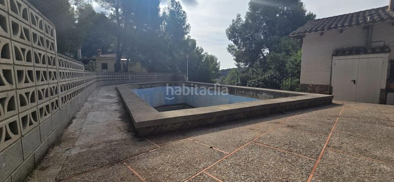 Foto a97bc33f-f0b7-4efc-9f5e-dae3bcee6778. Chalet  en venta sierra calderona en Olocau