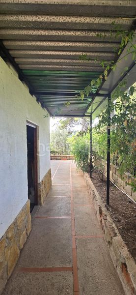 Foto b23815a6-f122-45e7-8c4d-13ab4f6df372. Chalet  en venta sierra calderona en Olocau
