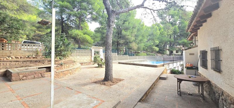 Foto c18d922b-bb23-412b-8d02-976c1817c5b8. Chalet  en venta sierra calderona en Olocau