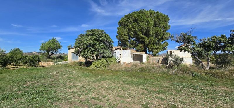 Foto 6e863cd7-d821-4dd5-a96c-43708d249529. Masia a Santa Bárbara Llíria