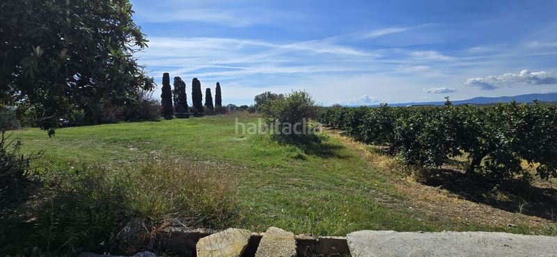 Foto b9fabbba-a8d9-4c15-89e1-95d986853fac. Masia a Santa Bárbara Llíria