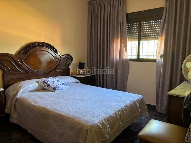 Foto 0aef3ddb-7189-46eb-bf05-cba54a054b87. Xalet amb piscina a Vilamarxant