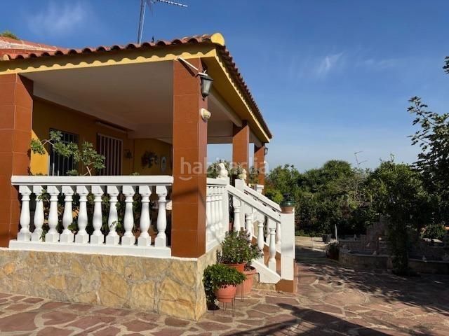 Foto 603ad8e3-e3dd-49f7-9c4a-5051c4160300. Xalet amb piscina a Vilamarxant