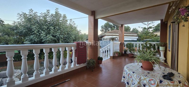 Foto d3a0653d-0df9-418e-b6d6-ac6bd79b7327. Xalet amb piscina a Vilamarxant