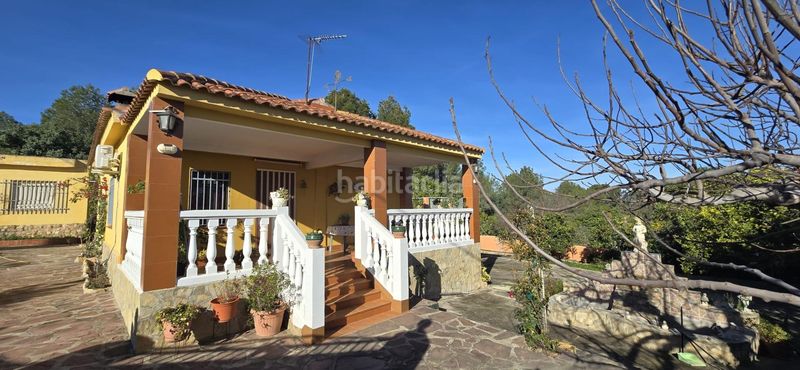 Foto d875ba56-4bee-4a32-a90d-3c9abf0a498a. Xalet amb piscina a Vilamarxant