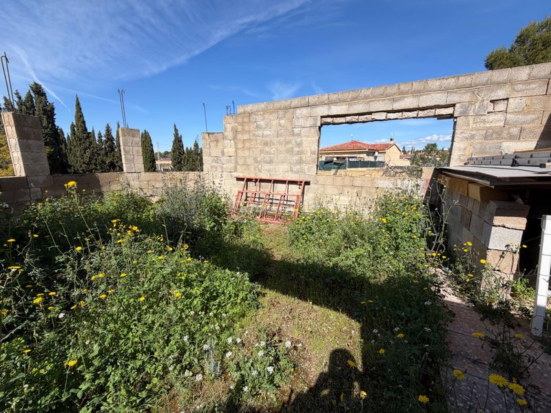 Foto 06ea1f45-f53a-4eae-8bd7-073f30237958. Xalet amb aparcament piscina a Urbanizaciones Llíria