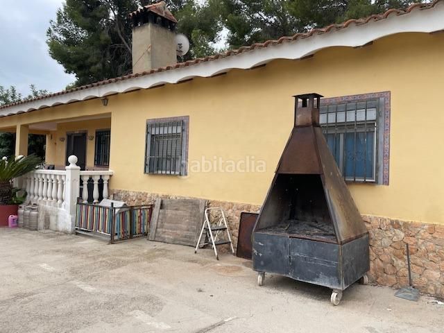 Foto 4e5060ab-d265-423f-b177-e7bb29bb3935. Chalet  en venta en Vilamarxant