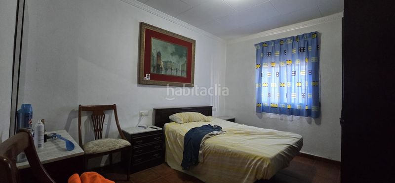 Foto f0eb619c-dc3c-4633-8ee7-71286217cd79. Chalet  en venta en Vilamarxant