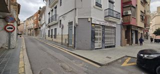 Miete Geschäftsraum in Santa Bárbara. Local comercial en alquiler en centro de lliria