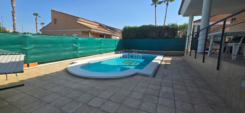 Foto ae874084-a02a-4418-822f-a54a007760b3. Xalet amb calefacció piscina a Urbanizaciones Llíria