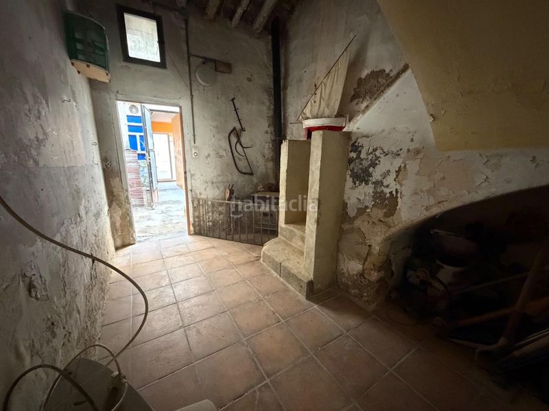 Foto a6e8ddc3-822e-4312-b03f-d7ba84505291. Casa amb aparcament a Alcublas