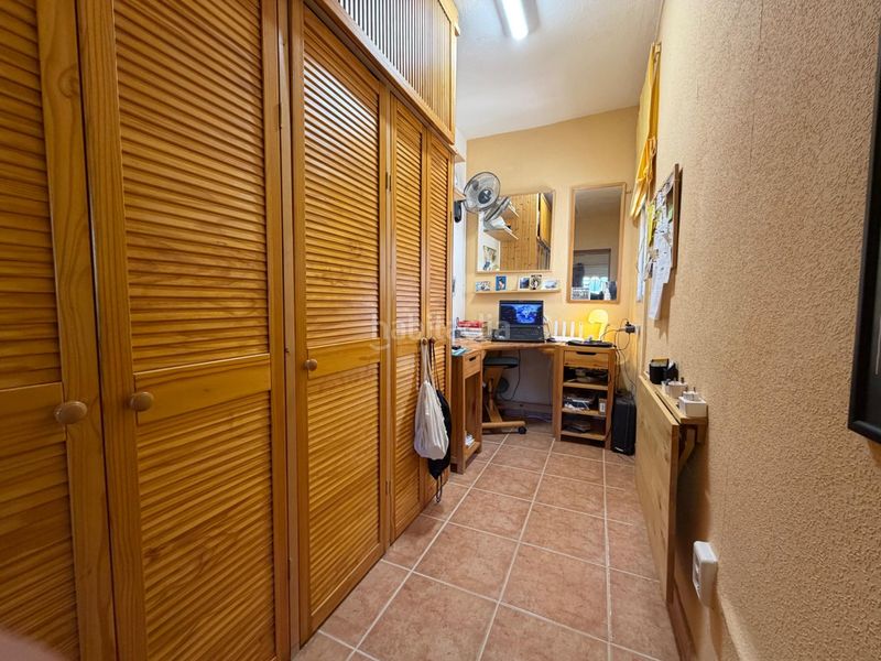 Foto 96593d2a-fc08-47c6-8c22-0d3820c620ad. Xalet amb piscina a Urbanizaciones Llíria