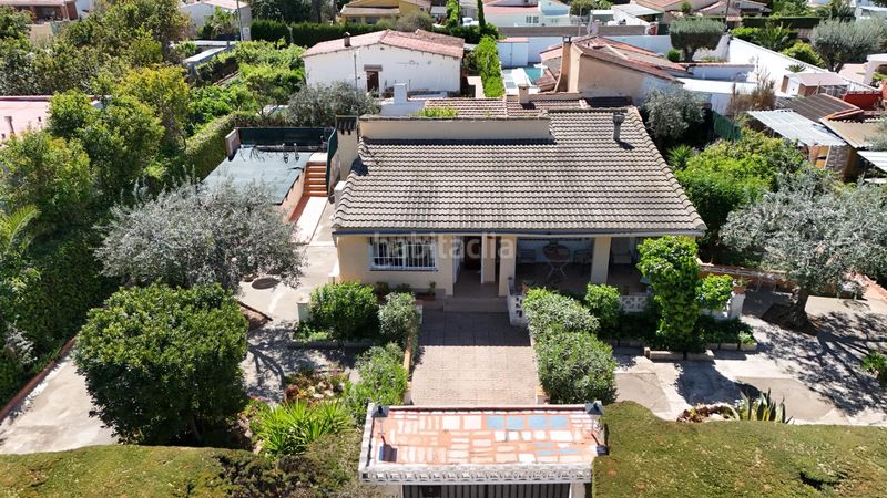 Foto b3fe6889-d208-4be0-b0c1-e10db55a479f. Xalet amb piscina a Urbanizaciones Llíria