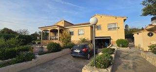 Chalet à Olocau. Chalet en venta olocau