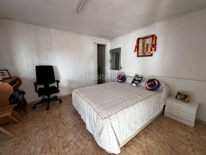 Foto ef24cd0e-dc88-4587-8505-e05c411ebb28. Xalet amb piscina a Vilamarxant