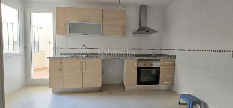 Foto 3acddfcc-597b-4351-ab70-6658f8042c28. Pis amb aparcament a Vilamarxant