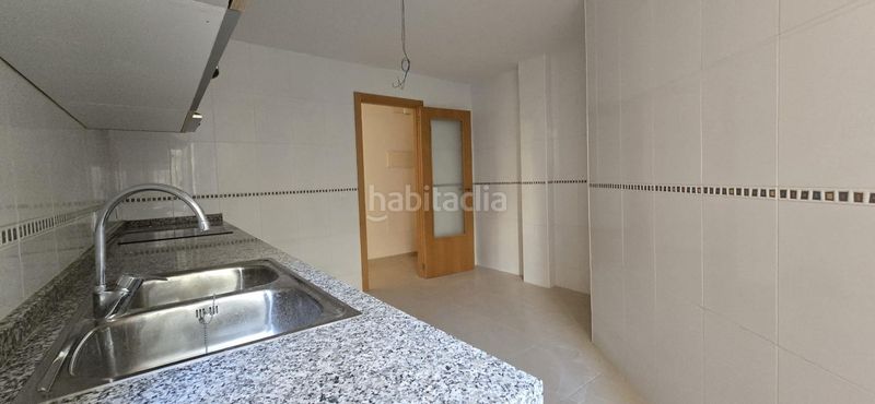 Foto cc8ab198-5962-4f8f-a76d-35bf1d98703b. Pis amb aparcament a Vilamarxant