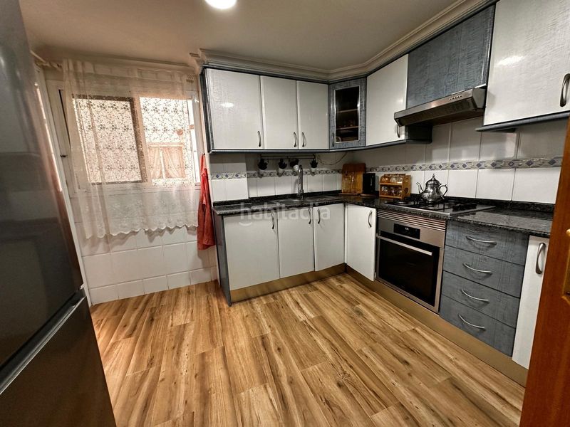 Foto b1a611a1-d8fc-4ec9-96df-d8bb9ce4d6aa. Pis a Casco Antiguo Llíria