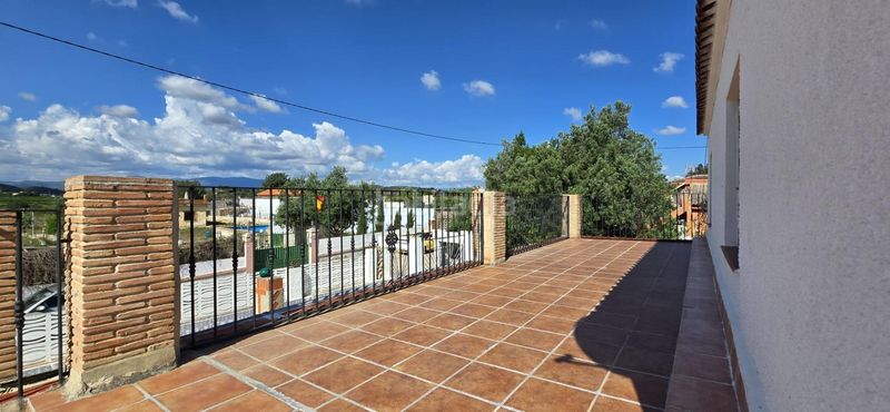 Foto 289b9536-92bf-48d1-ba47-88728f1a422b. Xalet amb piscina a Santa Bárbara Llíria